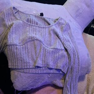 Grey long sleeve crop top!!